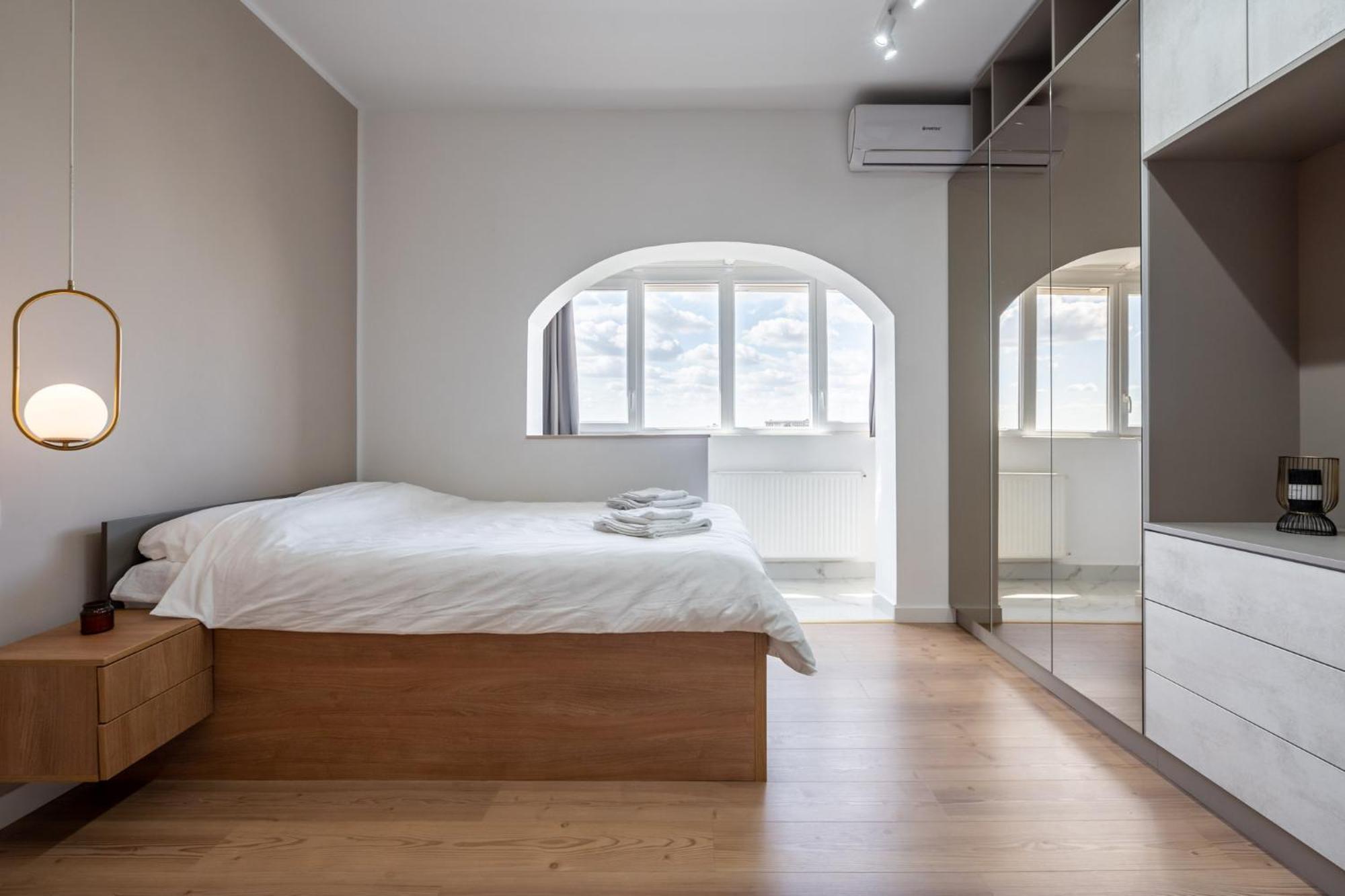 Sunset - Luxury Studio On Calea Victoriei Бухарест Экстерьер фото